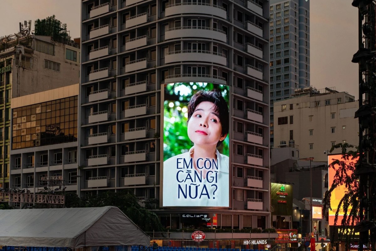 Quảng cáo ngoài trời HAPAS trong chiến dịch Yêu từ điều nhỏ nhất