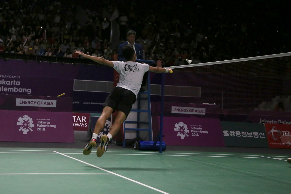 Cầu lông thi đấu trong hệ sinh thái thương hiệu Yonex